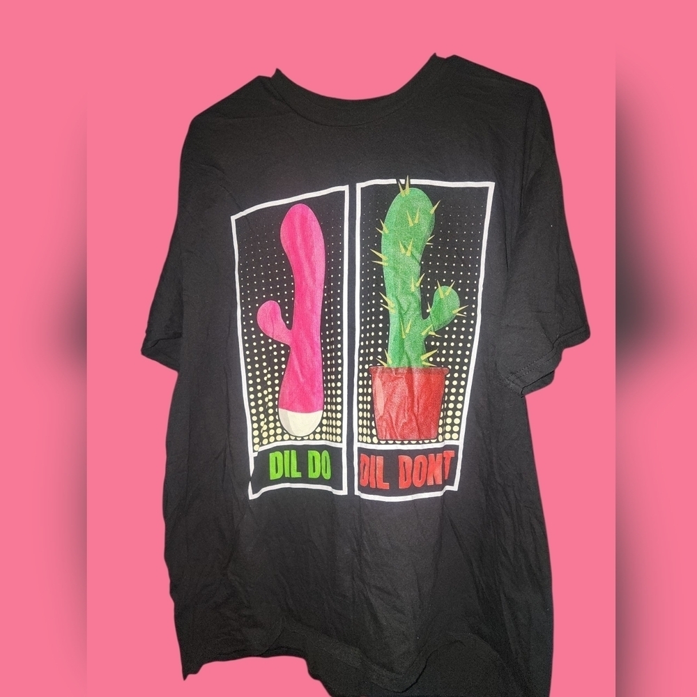 🎄Perfect T Shirt For A T Shirt Roulette Game With Friends. Size XL